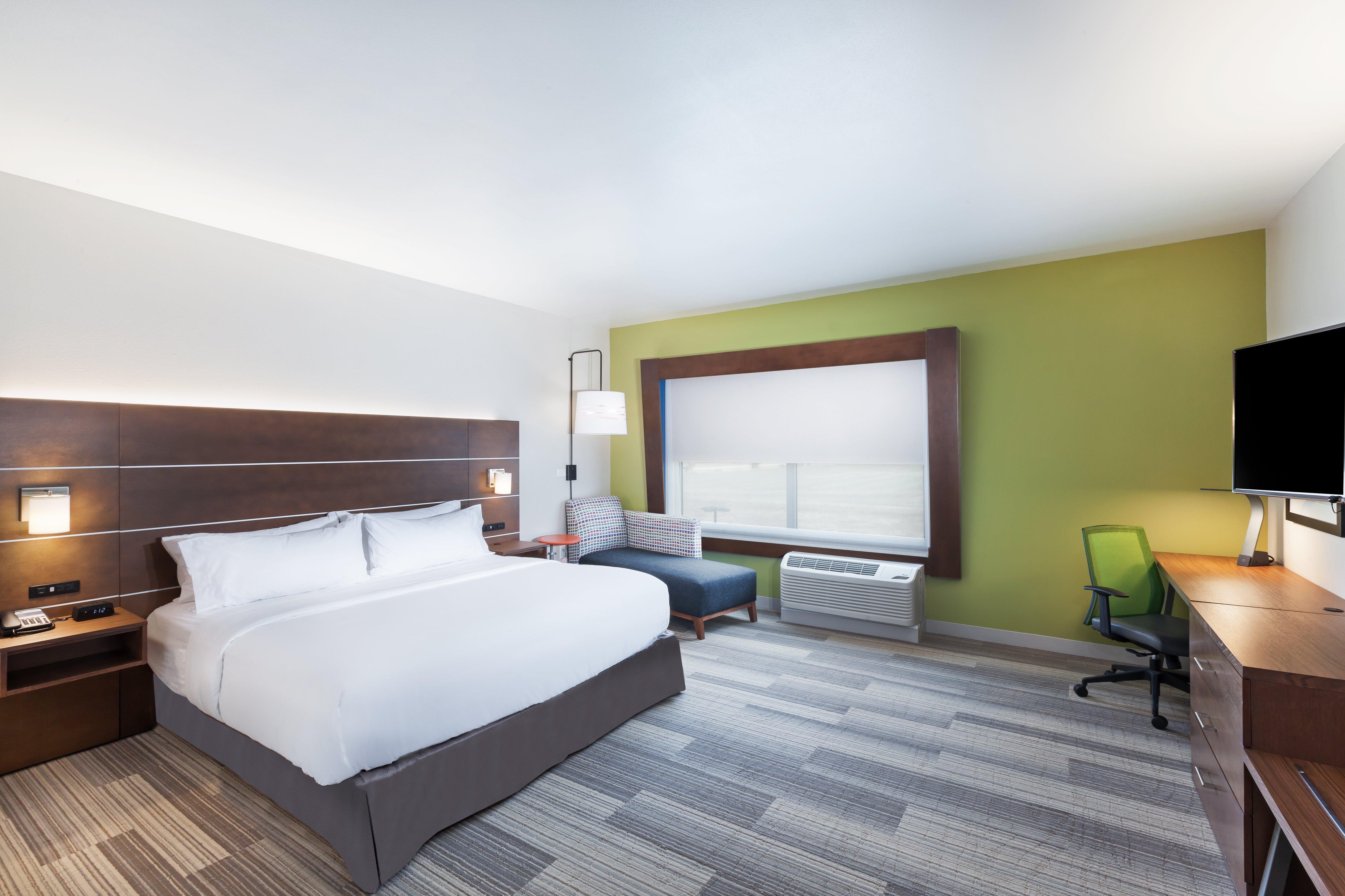 Express And By Ihg 3* Chanute